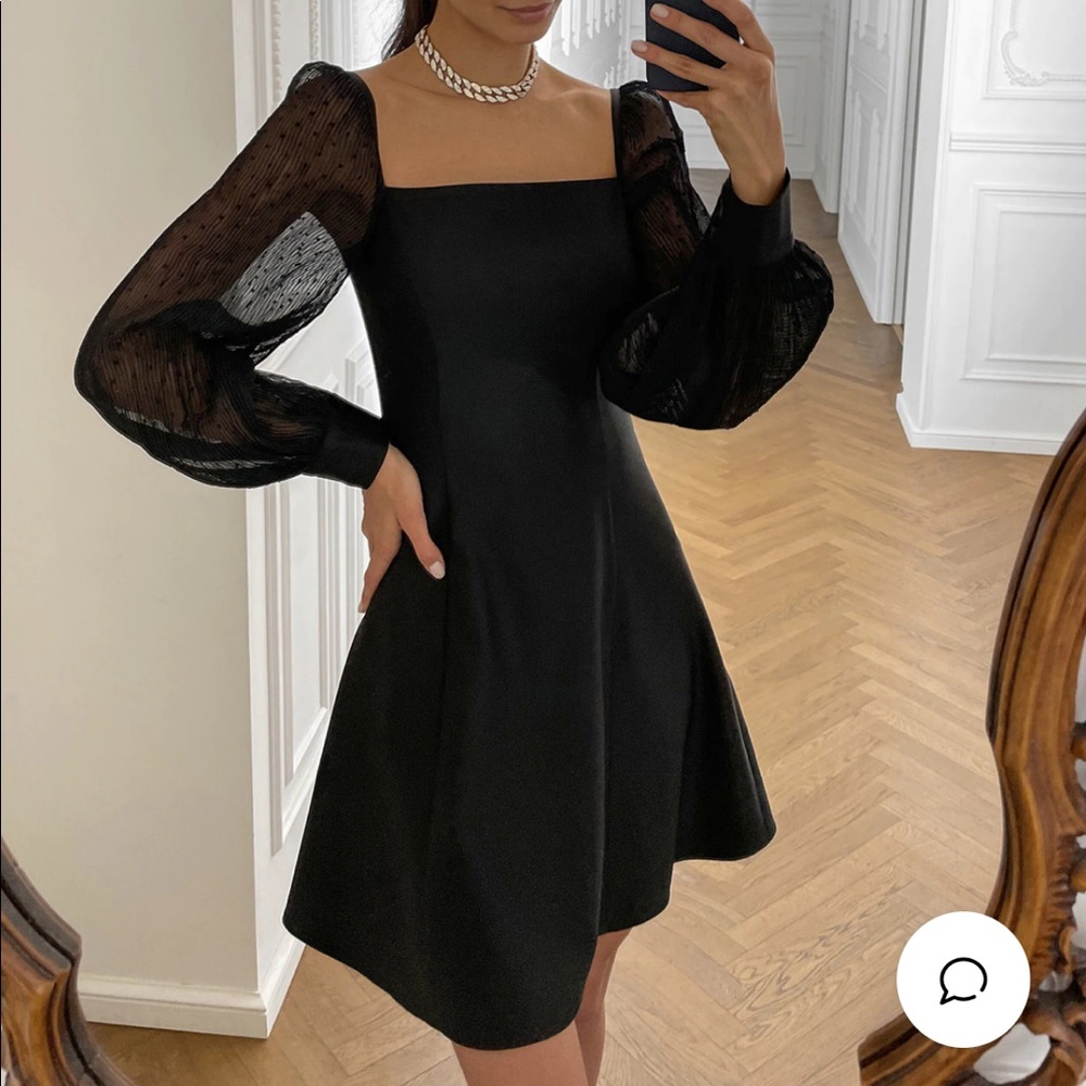 Square neck dress